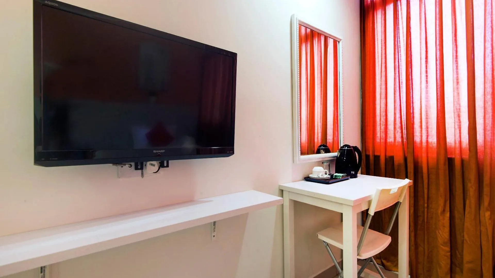 **  Oyo 761 City Hotel Kuala Lumpur Malaysia