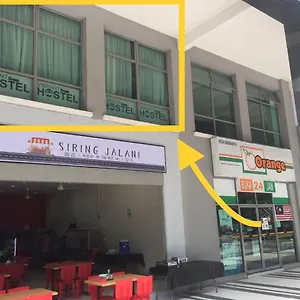Vibrant Hostel Kota Kinabalu